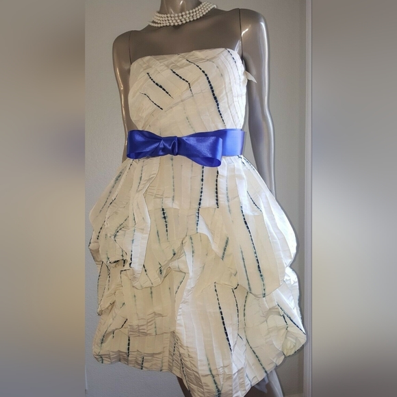 ◇$3,690 OSCAR DE LA RENTA STUNNING IVORY BLUE BUBBLE RUNWAY DRESS M 8 - Picture 5 of 11